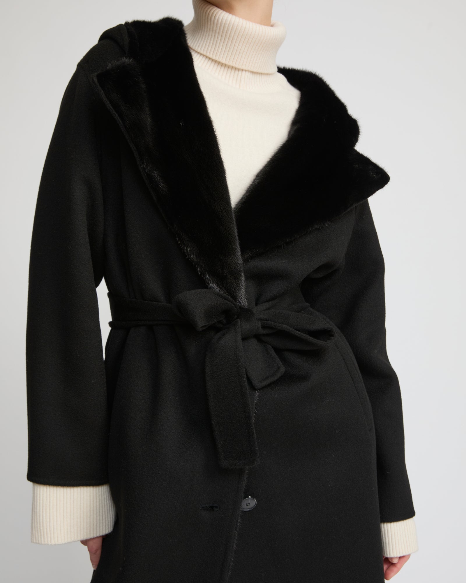 Long coat in cashmere wool with mink fur hood -Yves Salomon