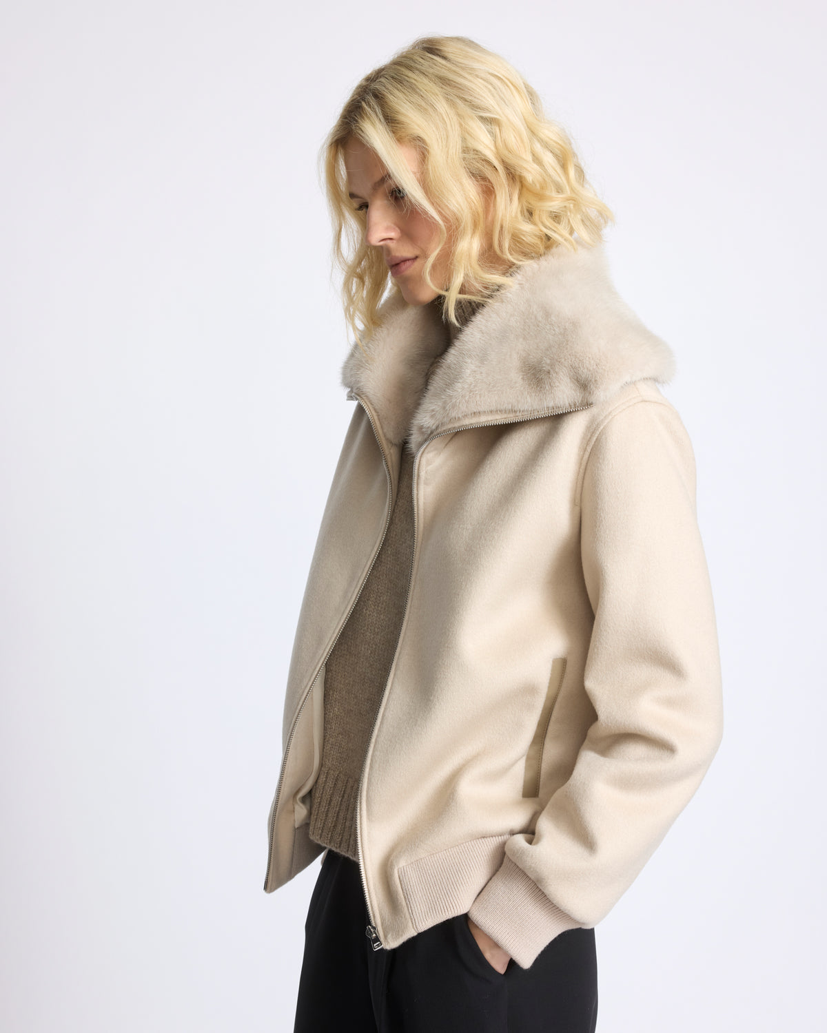 Cashmere-blend cropped blouson with removable mink fur collar - Yves Salomon - New Fall/Winter Collection
