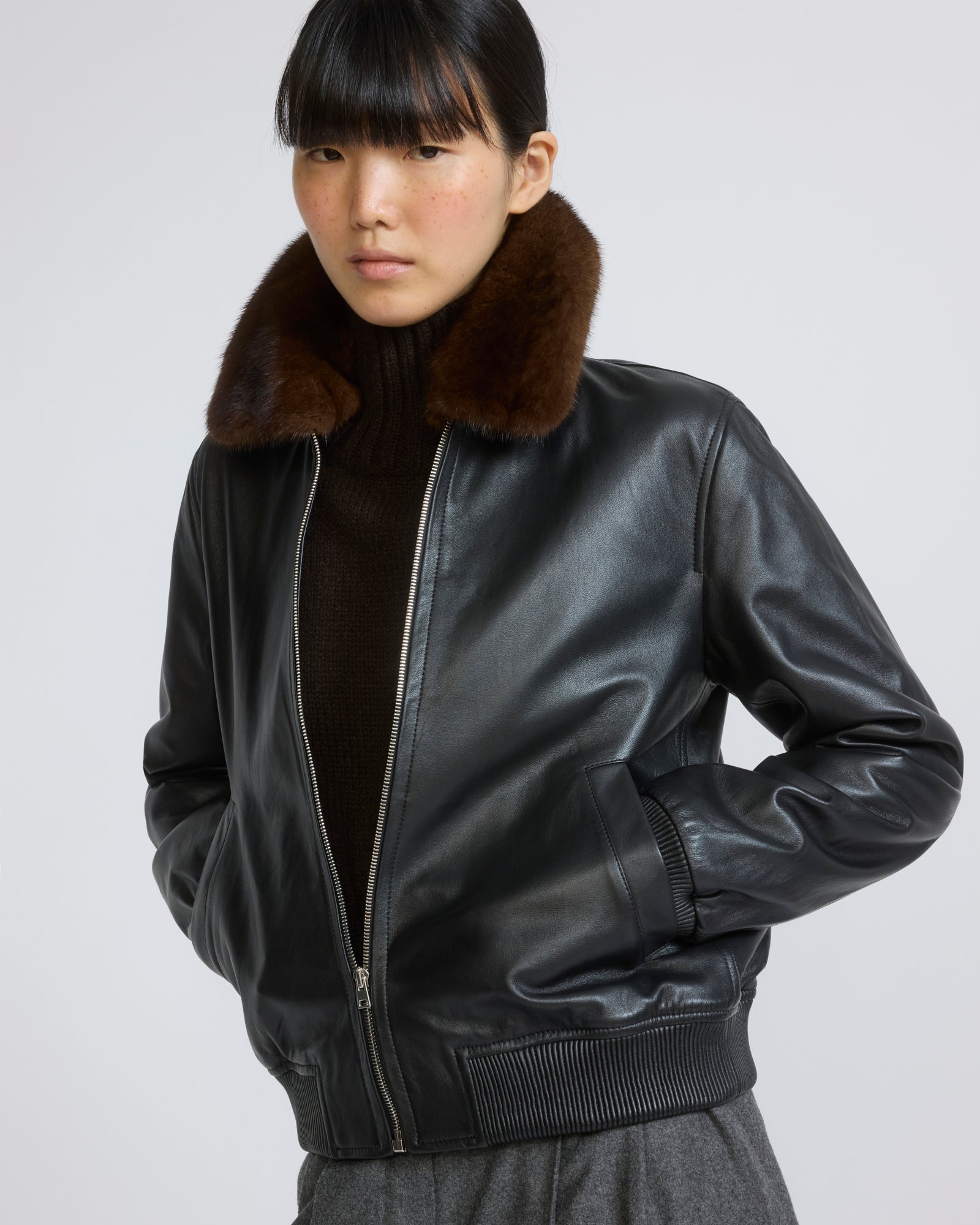 Lamb leather bomber jacket with removable mink collar - Yves Salomon - New Fall/Winter Collection