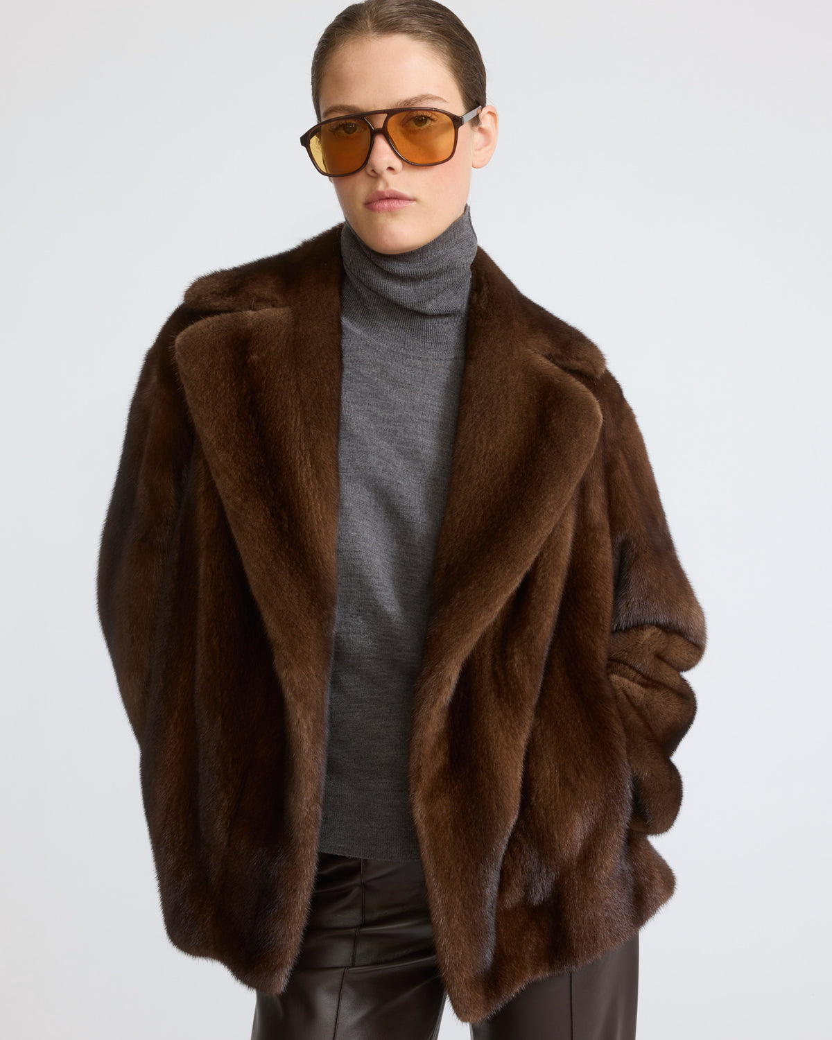 Short double-breasted mink fur jacket