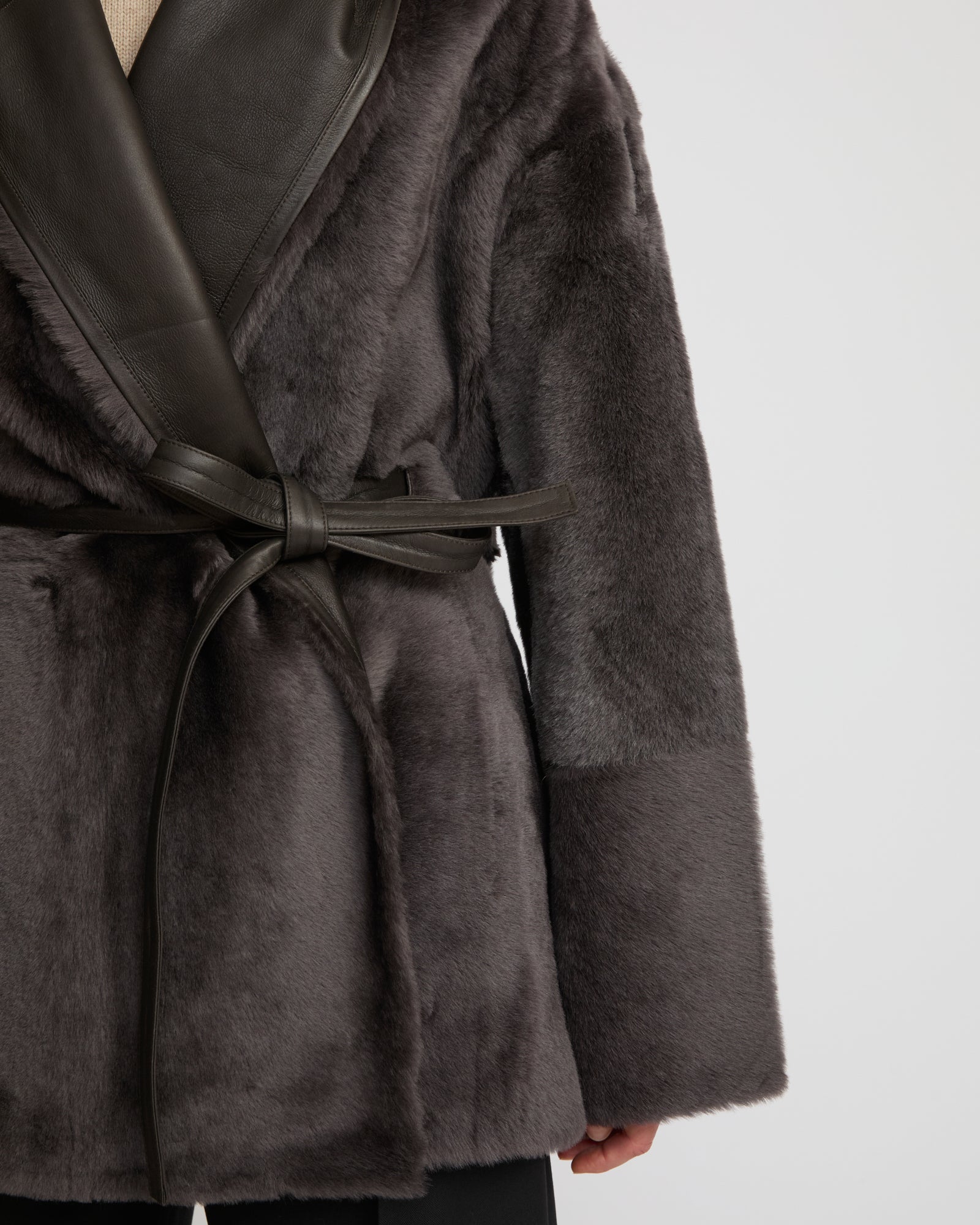 Long draped lambskin shearling jacket -Yves Salomon