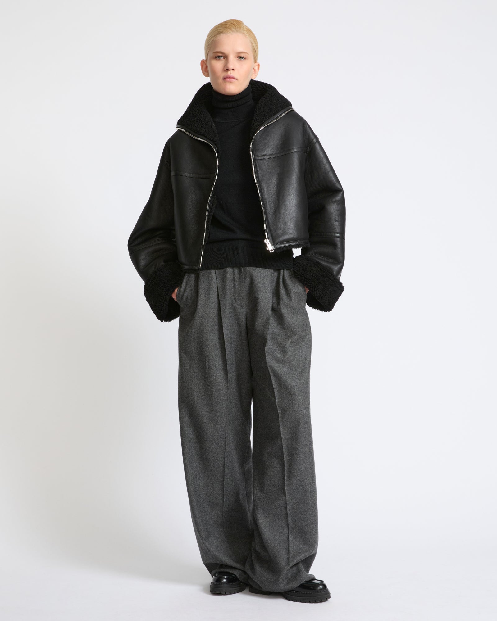 Suede Merino lambskin cropped jacket - Yves Salomon - New Fall Winter Collection