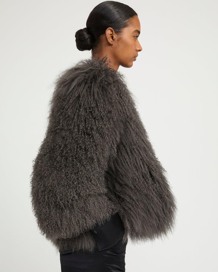Short jacket in Mongolian lamb
