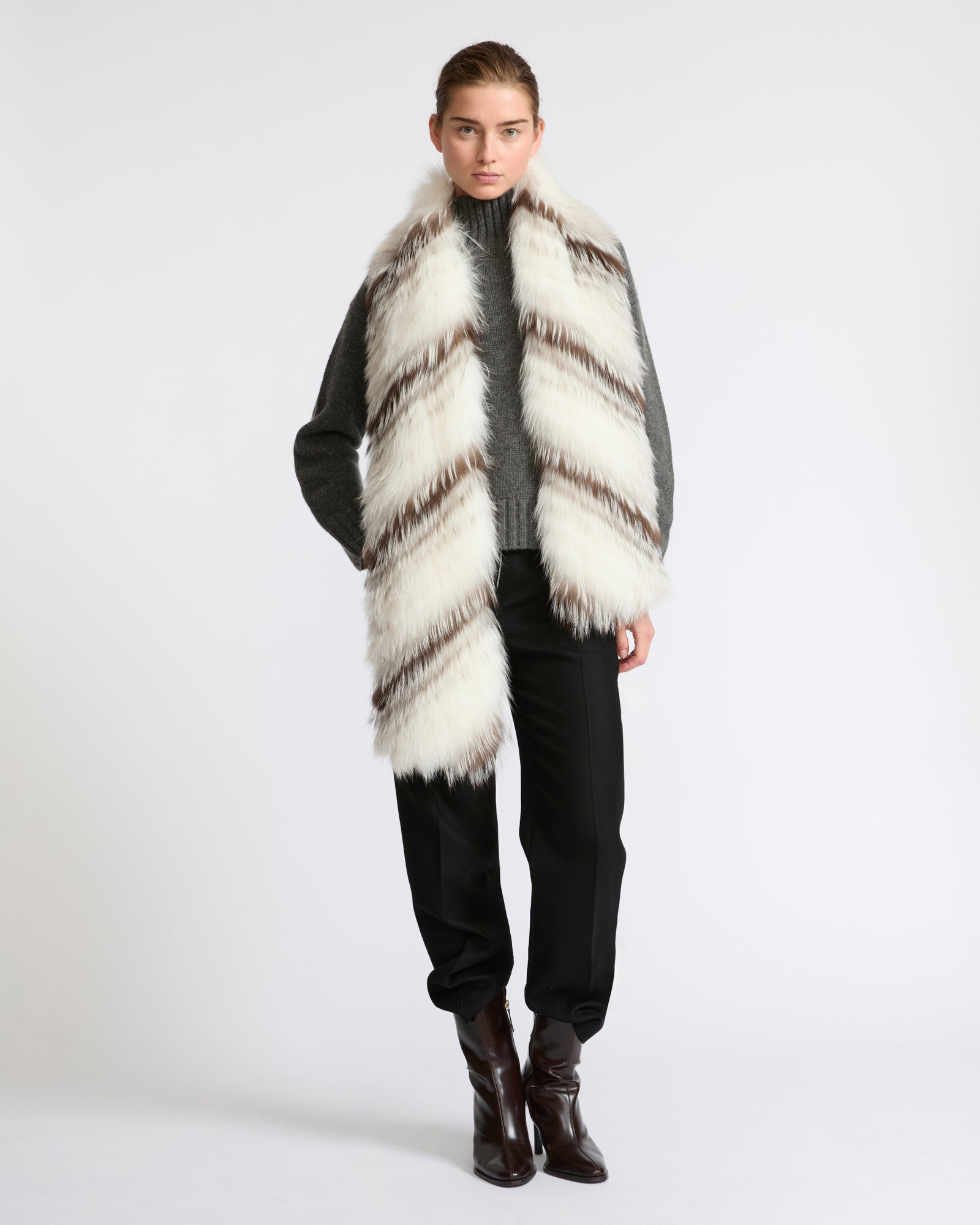 Striped fox fur scarf - Yves Salomon - New Fall Winter Collection