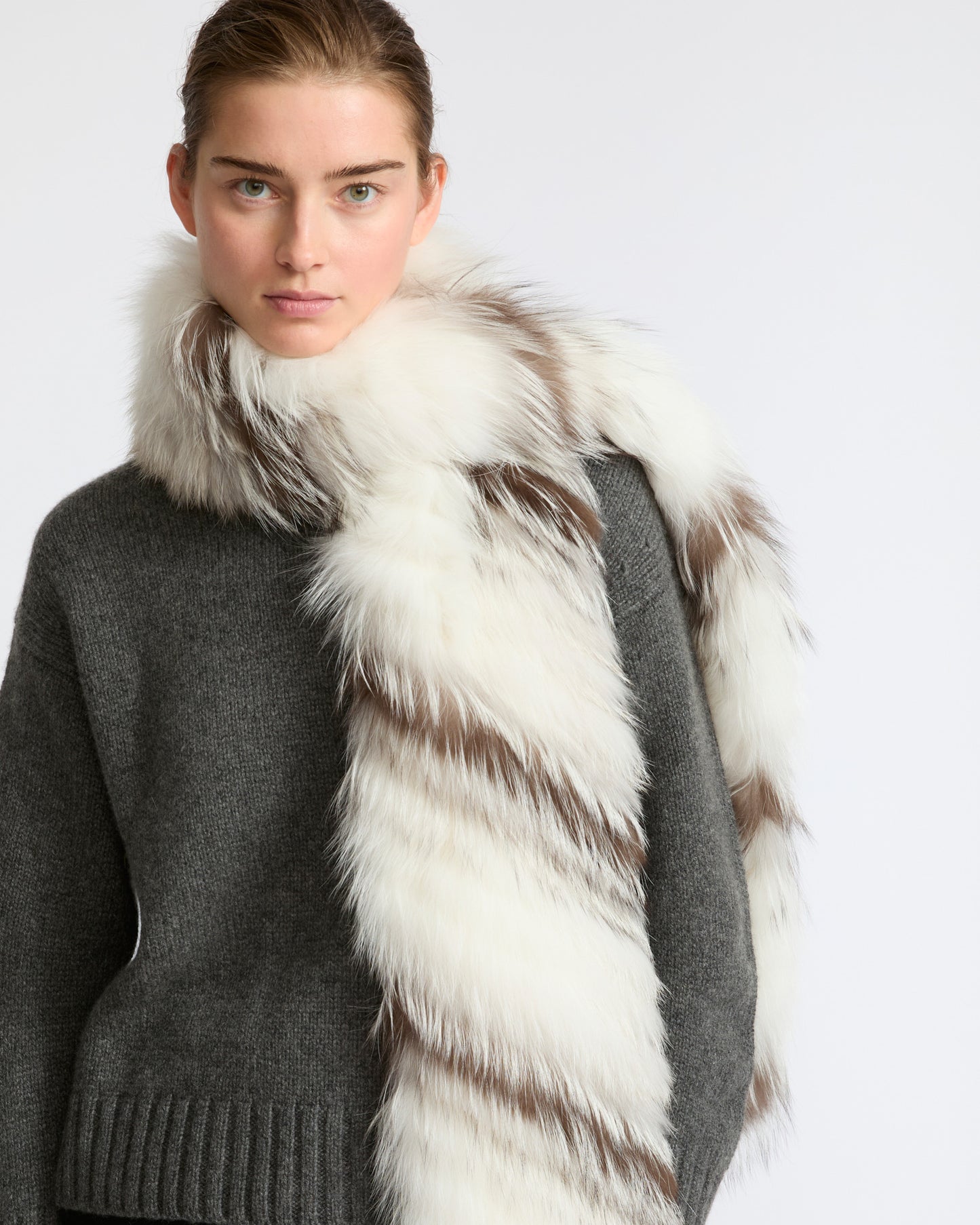 Striped fox fur scarf - Yves Salomon - New Fall Winter Collection