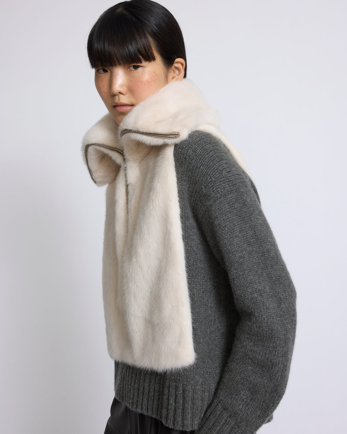 Mink fur bib - Yves Salomon - New Fall/Winter Collection