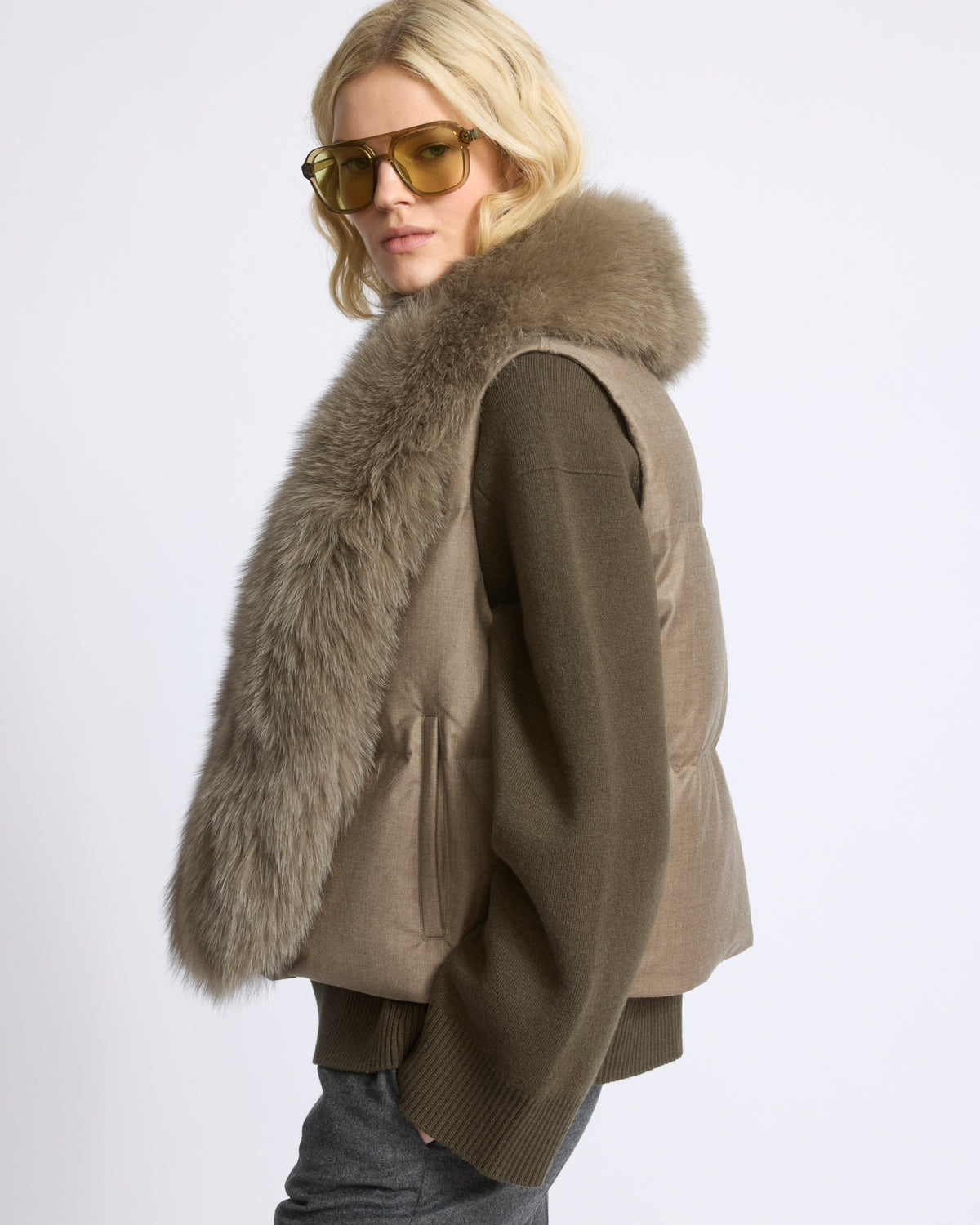 Flannel sleeveless gilet with detachable fox fur collar - Yves Salomon - New Fall/Winter Collection