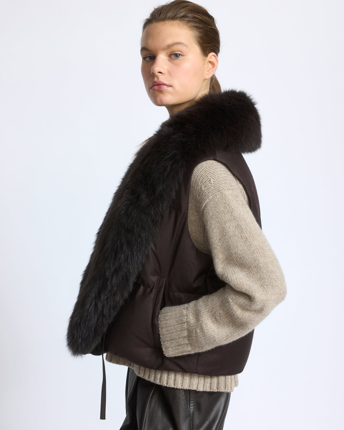 Flannel sleeveless gilet with detachable fox fur collar - Yves Salomon - New Fall/Winter Collection