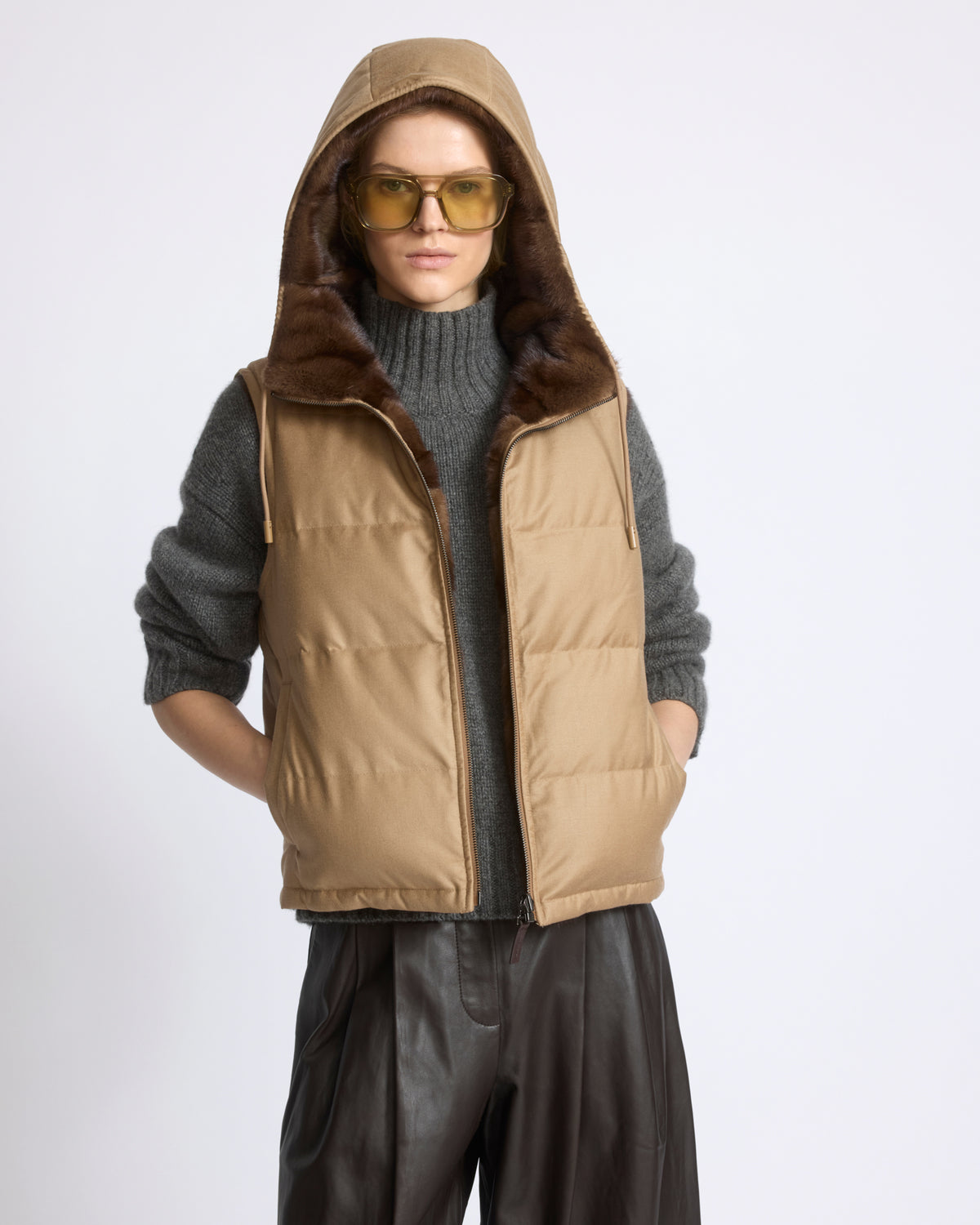 Reversible flannel and mink fur sleeveless gilet - Yves Salomon - New Fall/Winter Collection