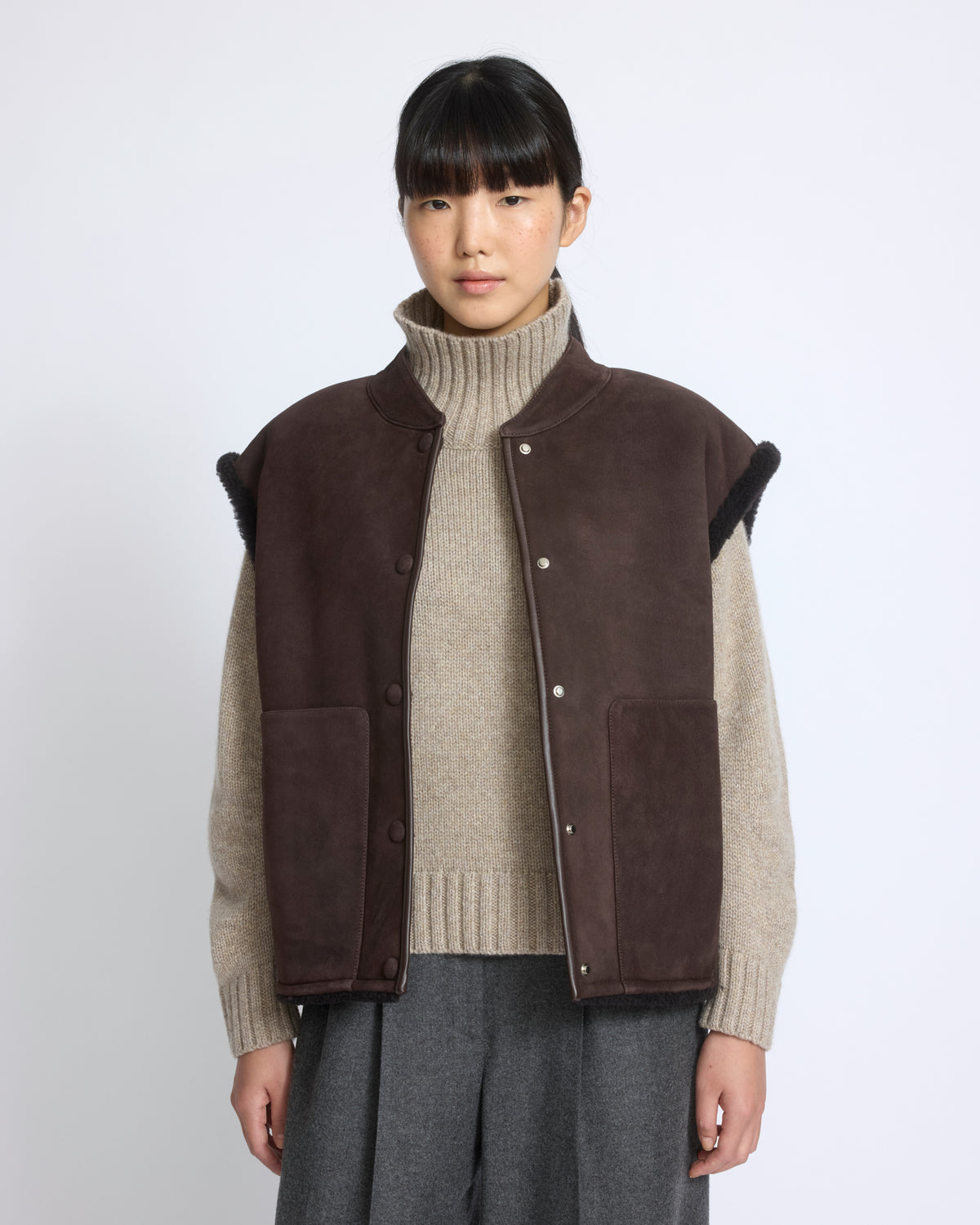 Curly Merino lambskin sleeveless gilet - Yves Salomon - New Fall/Winter Collection