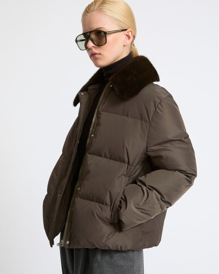 Short down jacket in waterproof technical fabric with mink fur trim - Yves Salomon - New Fall Winter Collection
