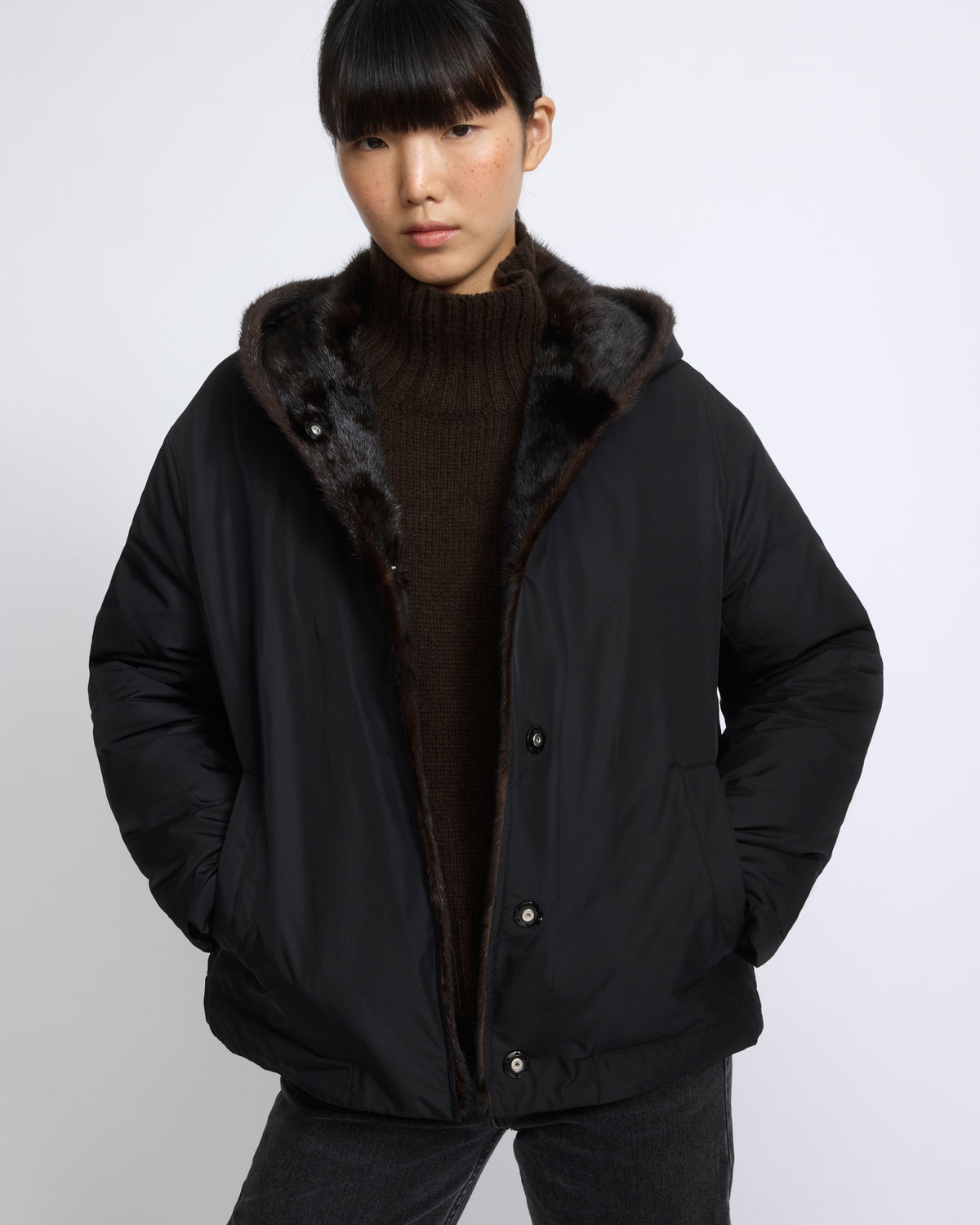 Short smooth hooded down jacket in water-repellent technical fabric with mink fur lining - Yves Salomon - New Fall/Winter Collection