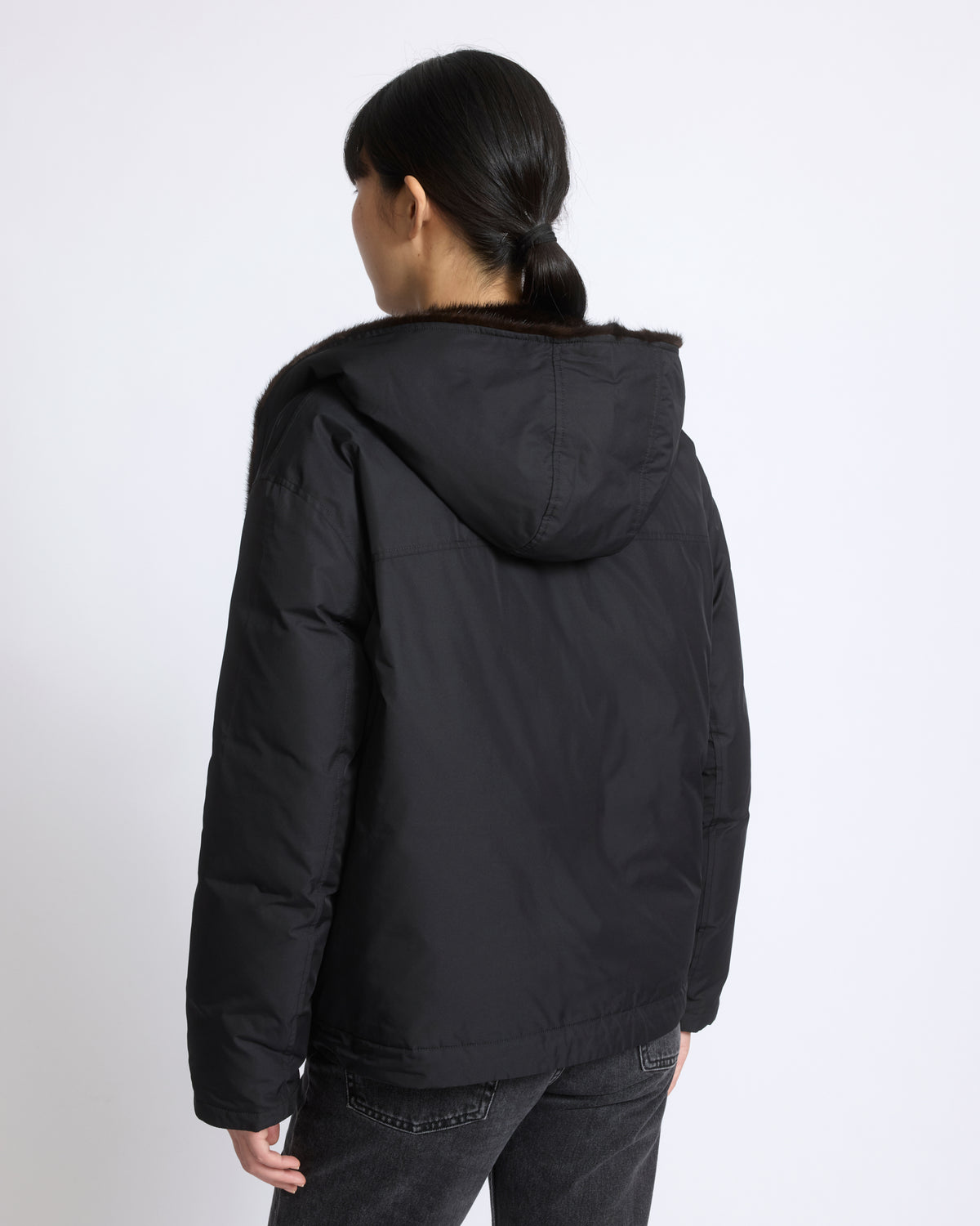 Short smooth hooded down jacket in water-repellent technical fabric with mink fur lining - Yves Salomon - New Fall/Winter Collection