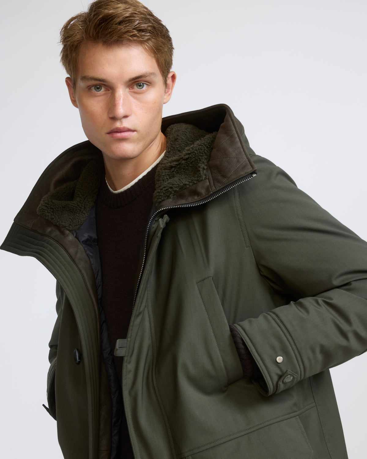 Long parka in waterproof wool-blend technical fabric with lambskin shearling - Yves Salomon - New Fall/Winter Collection