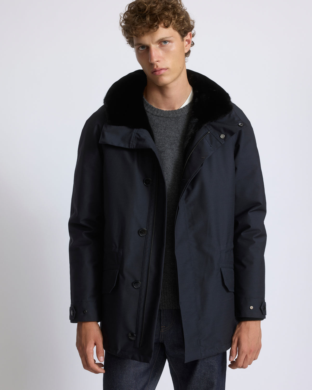Short parka in waterproof wool-blend technical fabric with long-haired mink fur trim - Yves Salomon - New Fall/Winter Collection