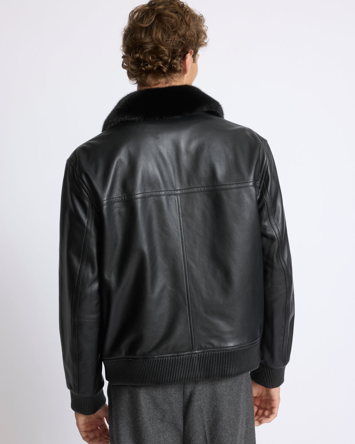 Fine lambskin leather jacket with mink fur collar - Yves Salomon - New Fall/Winter Collection