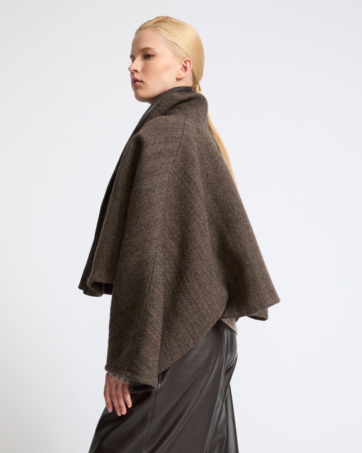 Herringbone double-sided wool cape jacket - Yves Salomon - New Fall Winter Collection