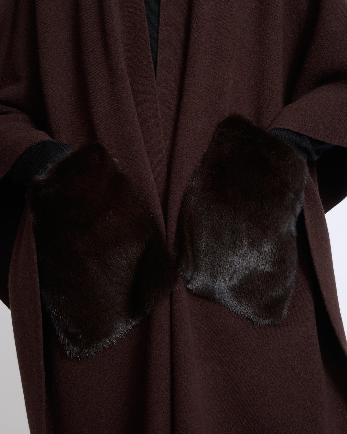 Merino knit poncho with mink fur - Yves Salomon - New Fall/Winter Collection