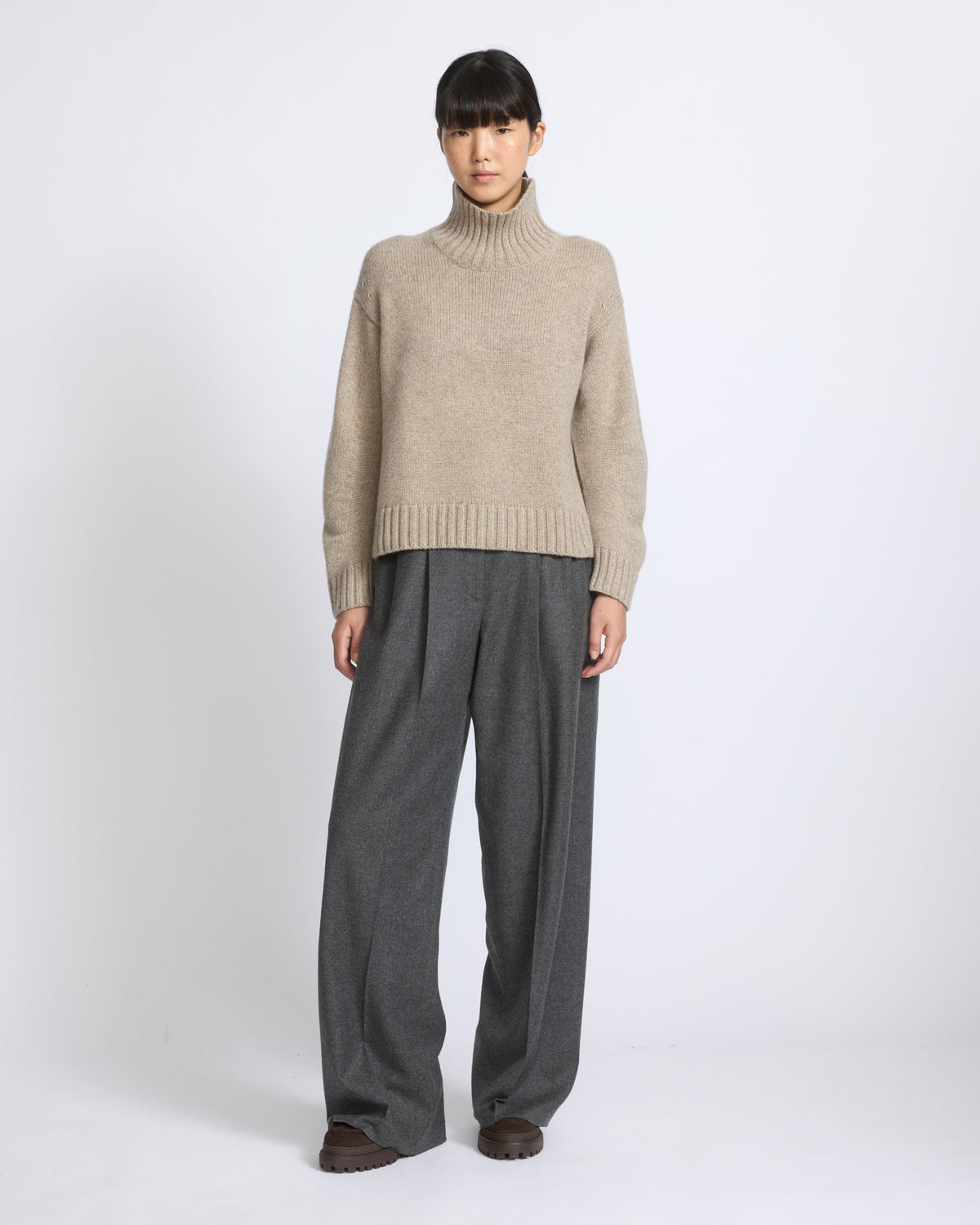 100% cashmere knit funnel neck sweater - Yves Salomon - New Fall/Winter Collection