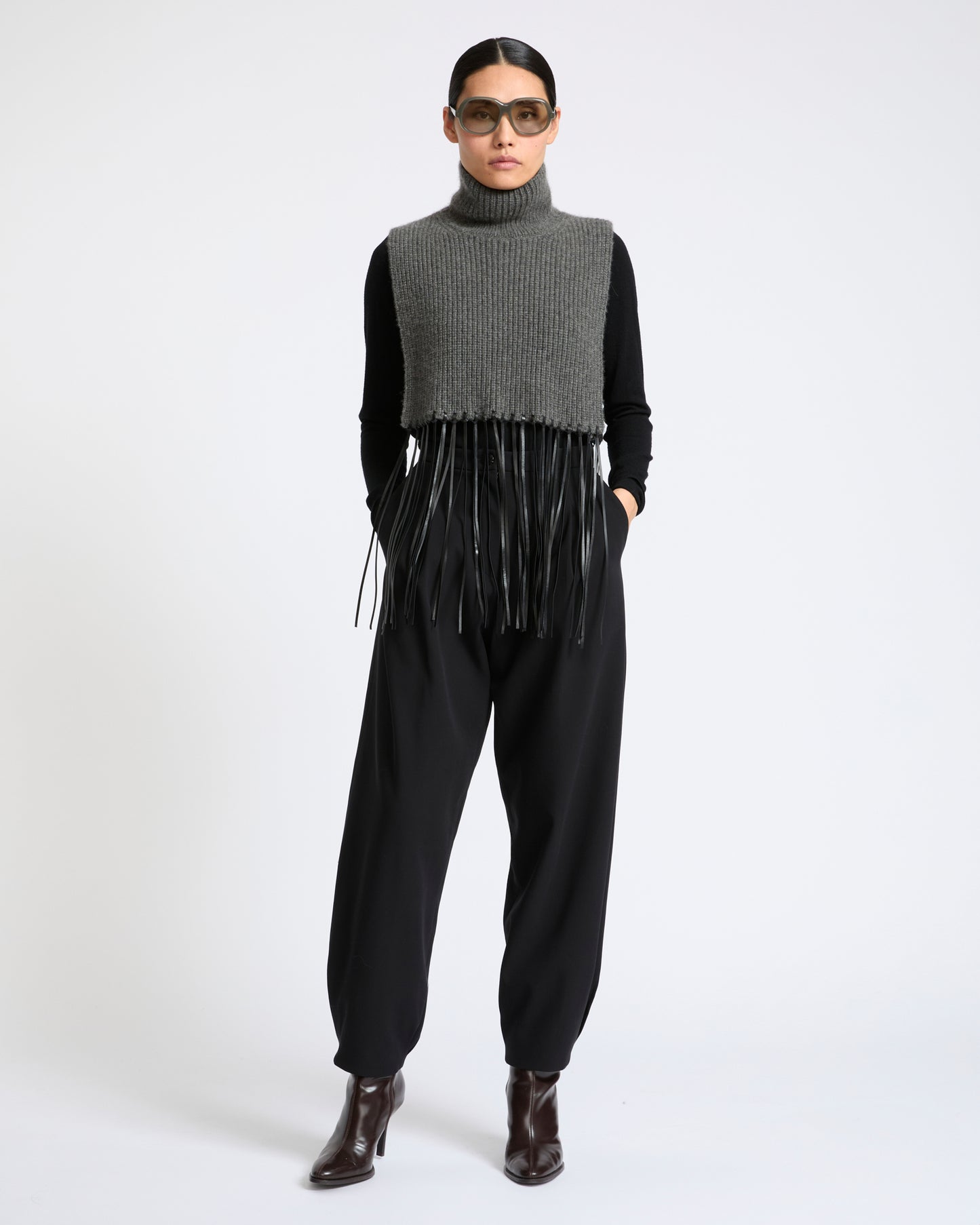 100% cashmere knit bib with leather fringes - Yves Salomon - New Fall Winter Collection