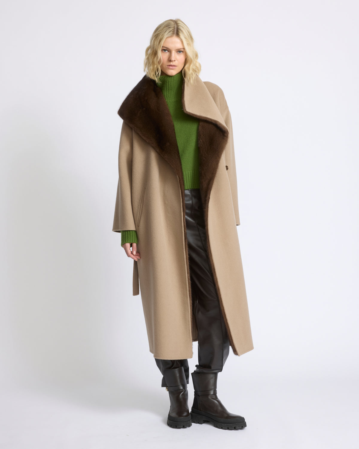Double-sided wool and cashmere coat with mink fur - Yves Salomon - New Fall/Winter Collection