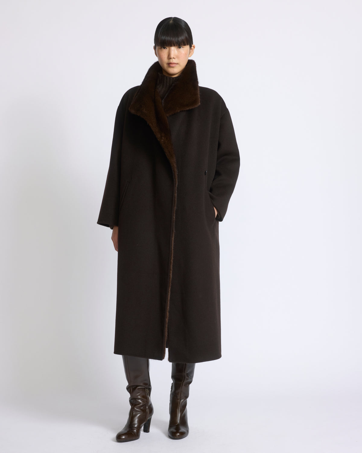 Double-sided wool and cashmere coat with mink fur - Yves Salomon - New Fall/Winter Collection