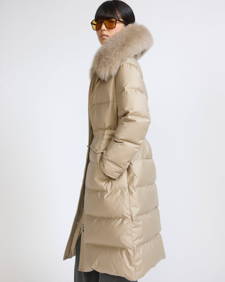 Long straight down jacket with detachable fox fur collar - Yves Salomon - New Fall/Winter Collection