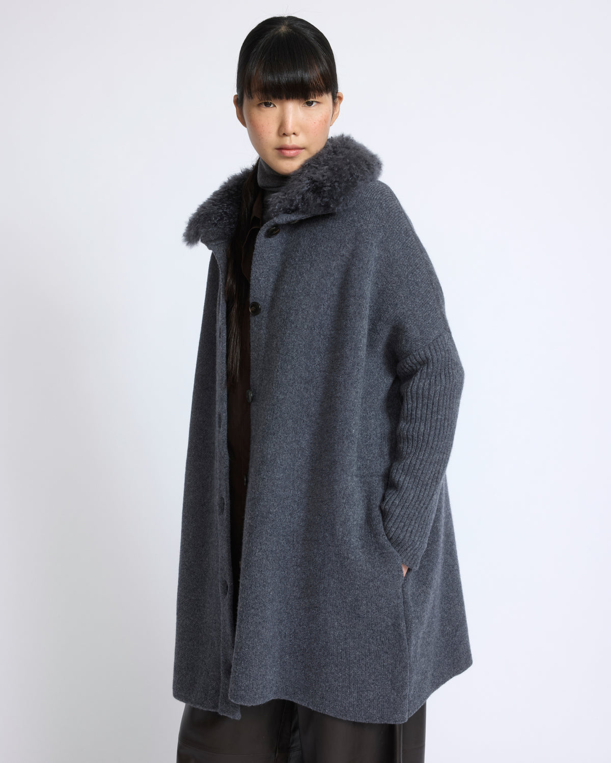 Merino knit coat with cashmere lambskin collar - Yves Salomon - New Fall/Winter Collection