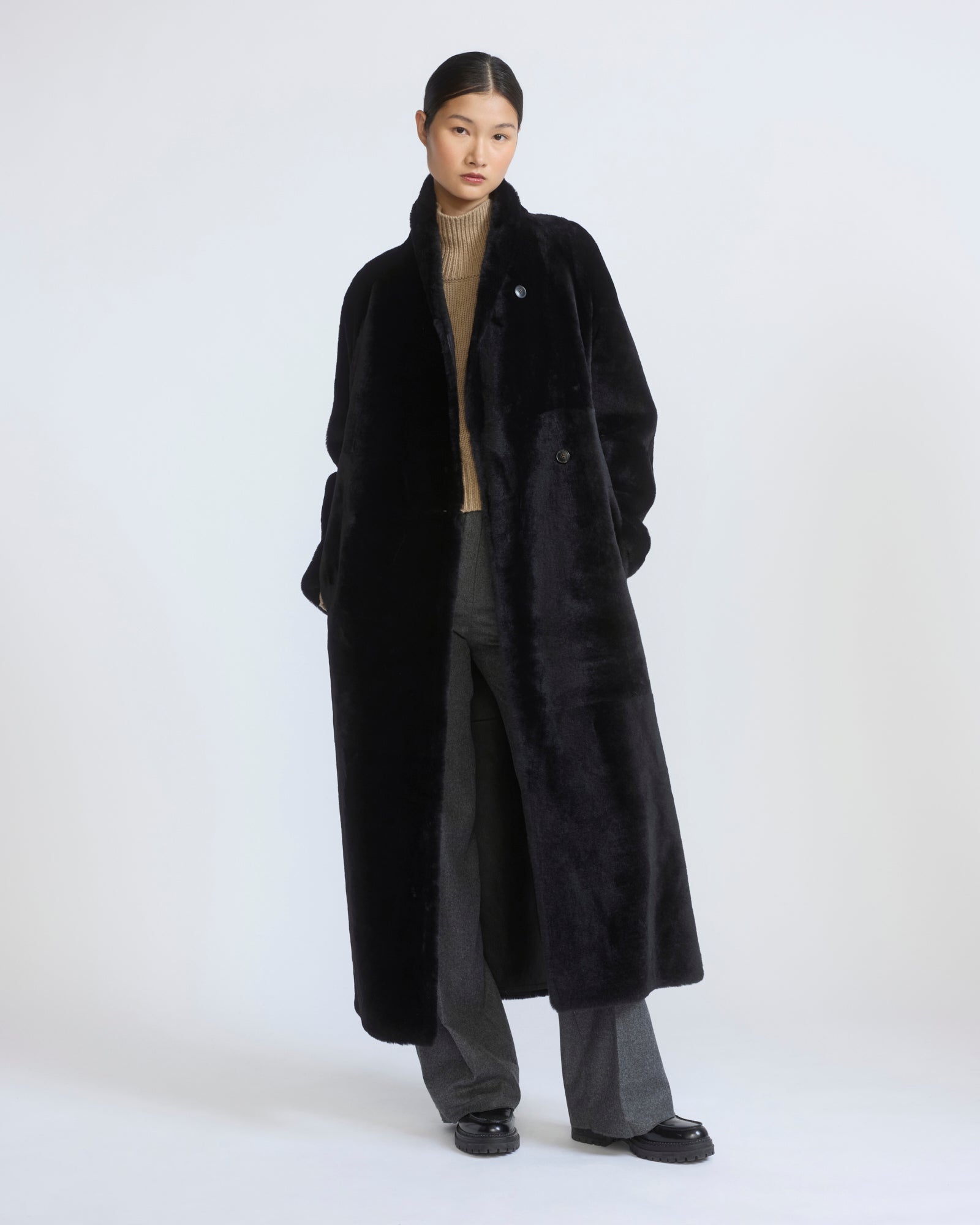 Long lambskin shearling coat - Yves Salomon - New Fall/Winter Collection