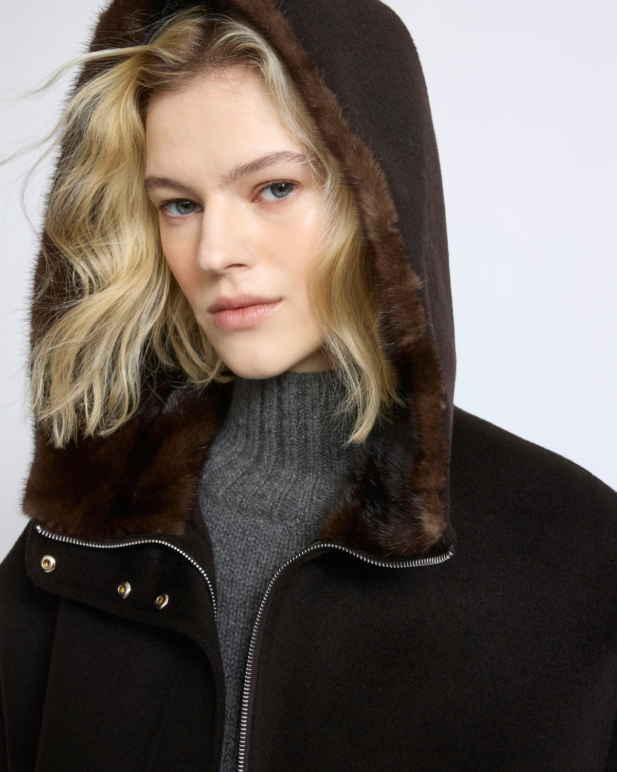 Double-sided cashmere wool hooded jacket with mink fur - Yves Salomon - New Fall/Winter Collection