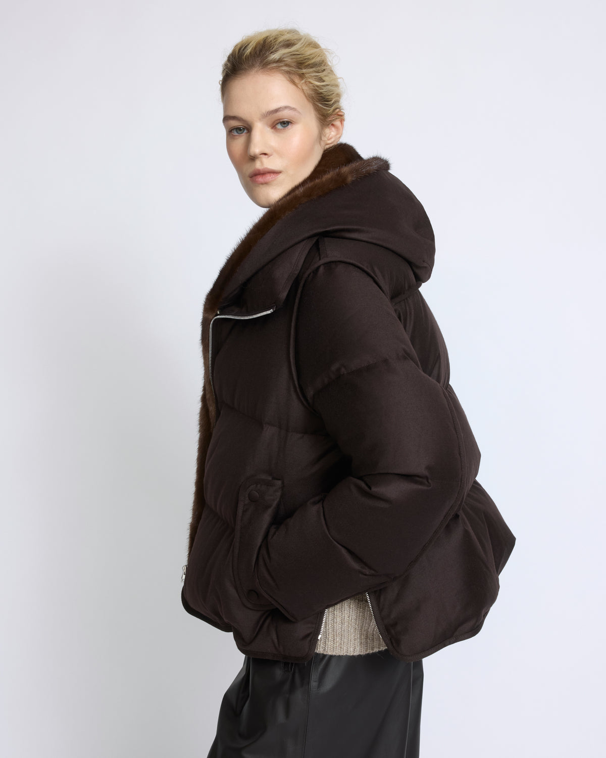 Short down jacket in Loro Piana flannel with detachable mink fur bib - Yves Salomon - New Fall/Winter Collection