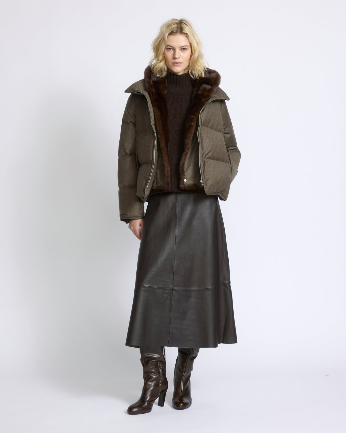 Short down jacket in Loro Piana flannel with detachable mink fur bib - Yves Salomon - New Fall/Winter Collection