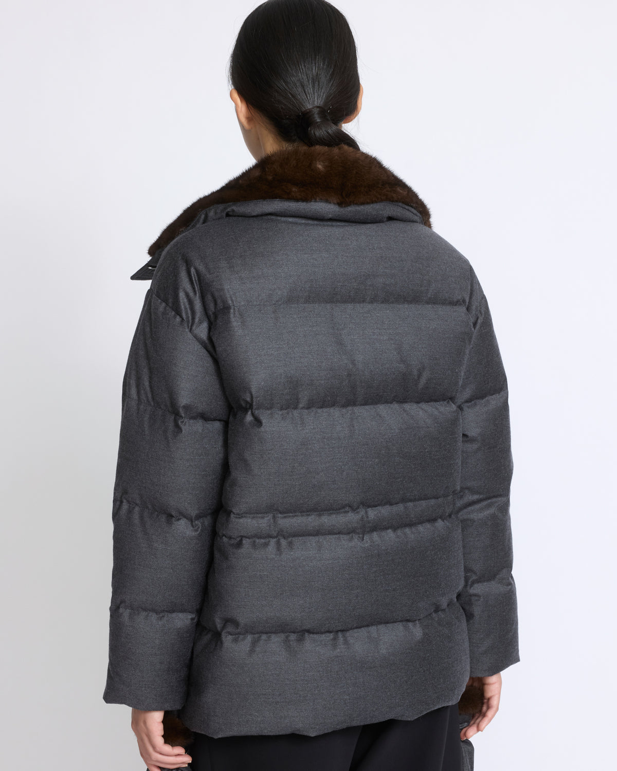 Fitted down jacket in Loro Piana flannel with mink fur collar and mittens - Yves Salomon - New Fall/Winter Collection