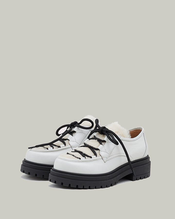 Black Friday 2025- Lace-up platform derbies in calf with shearling detail - white -Yves Salomon