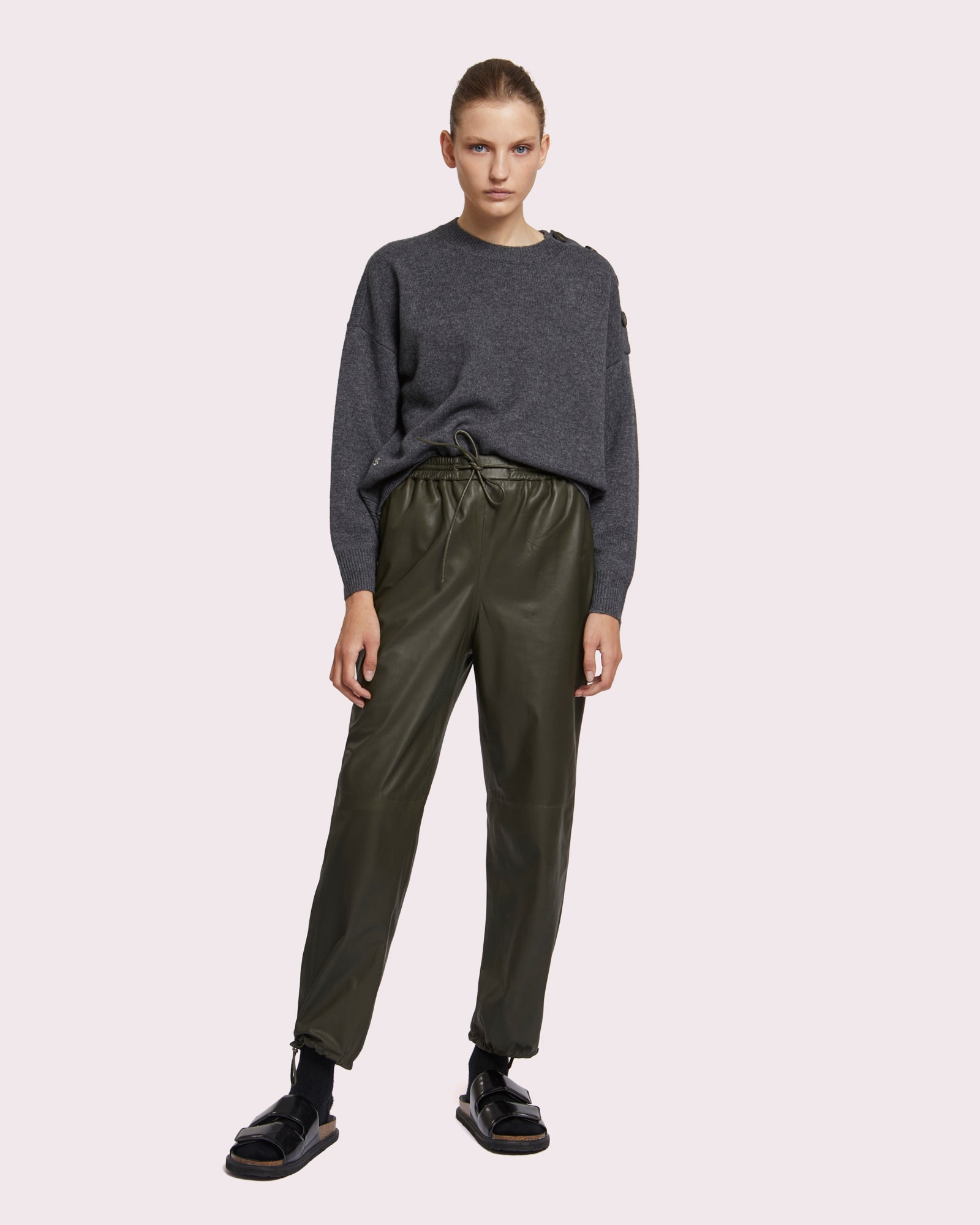 Black Friday 2025- Leather joggers - khaki -Yves Salomon