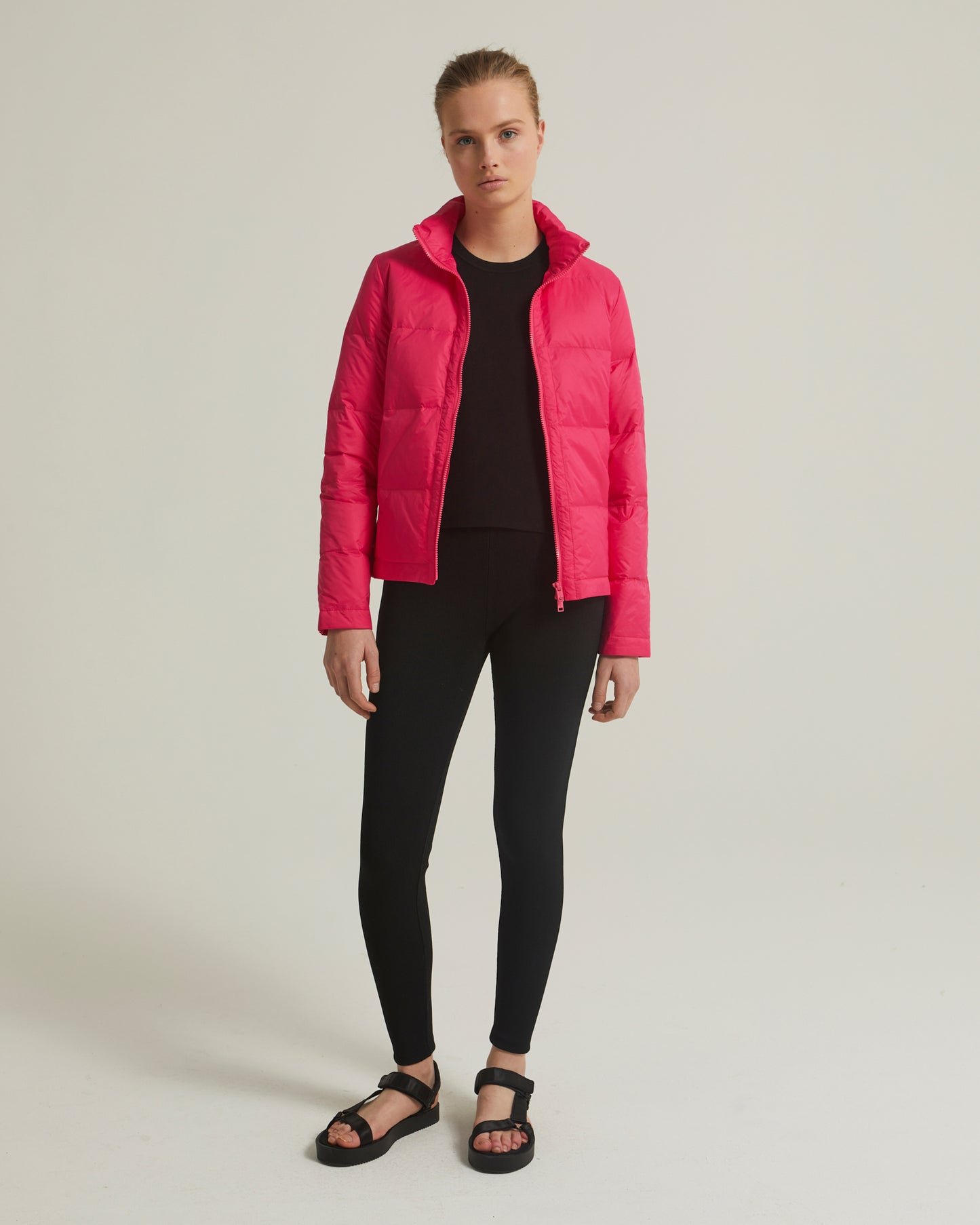Black Friday 2025- Short and foldable light down jacket with integrated transport pocket - pink -Yves Salomon