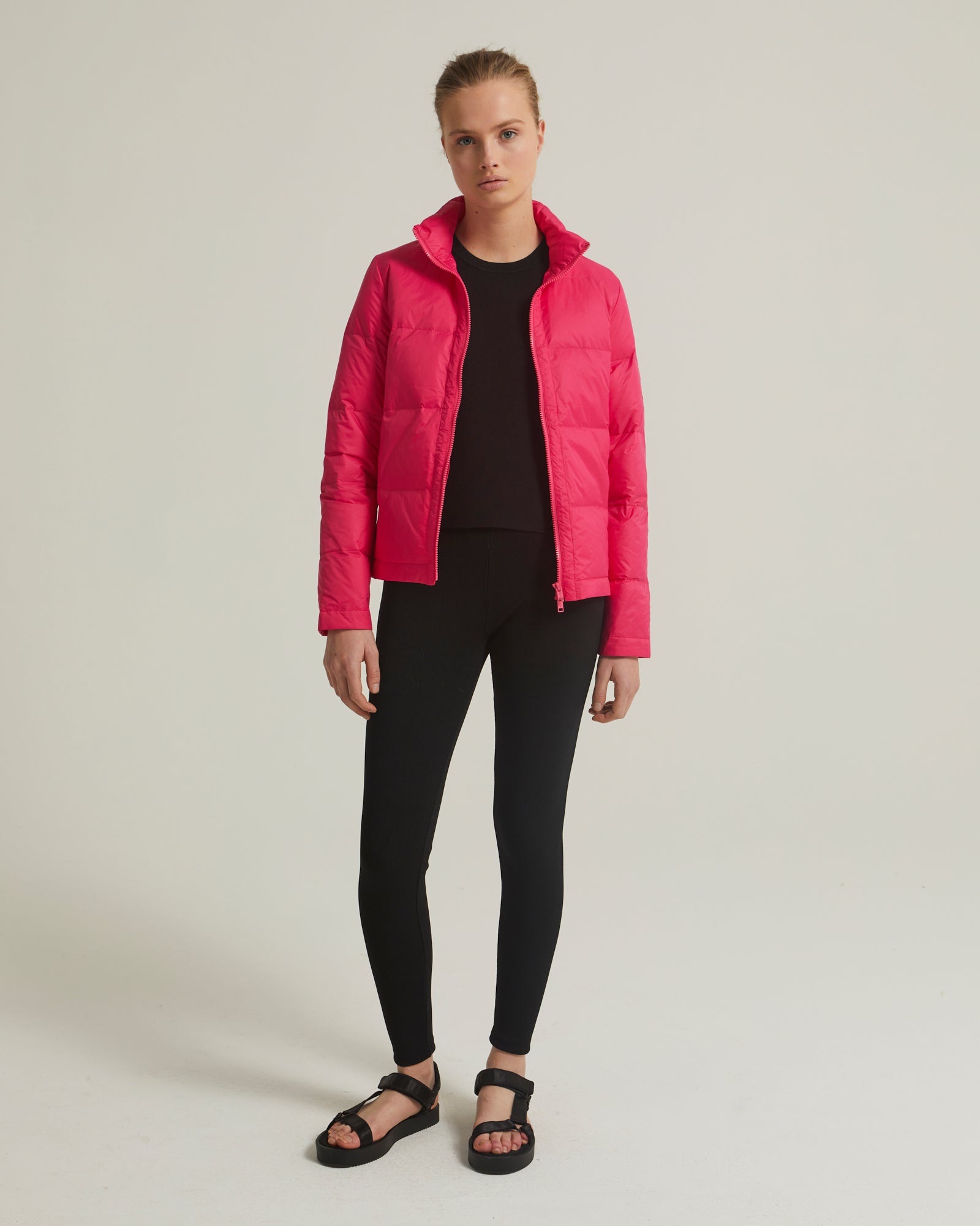 Black Friday 2025- Short and foldable light down jacket with integrated transport pocket - pink -Yves Salomon