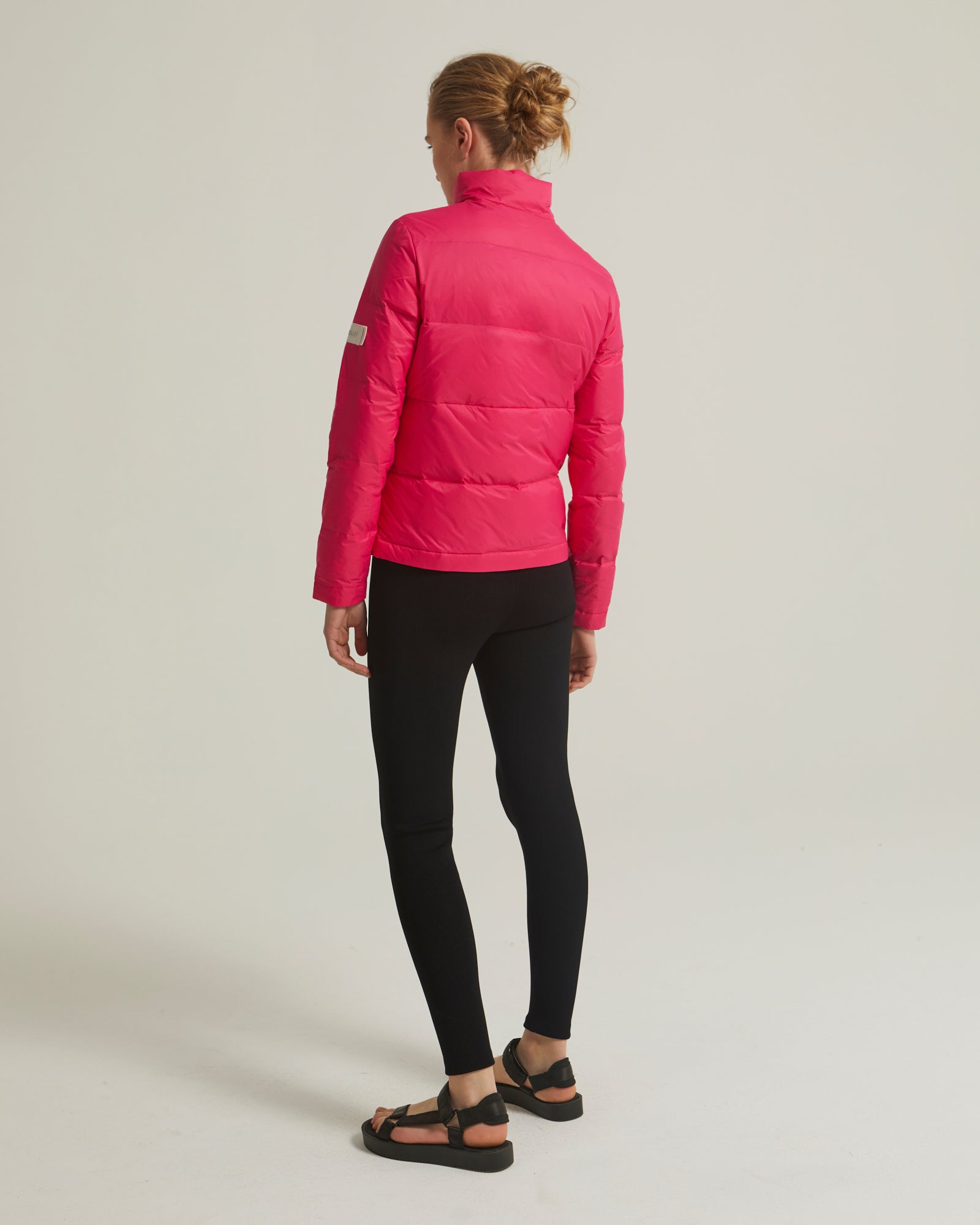 Black Friday 2025- Short and foldable light down jacket with integrated transport pocket - pink -Yves Salomon