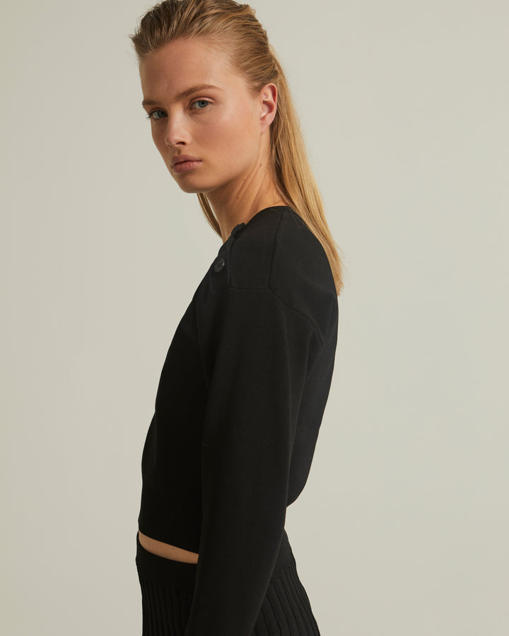 Cropped stretch knit long sleeve jumper
