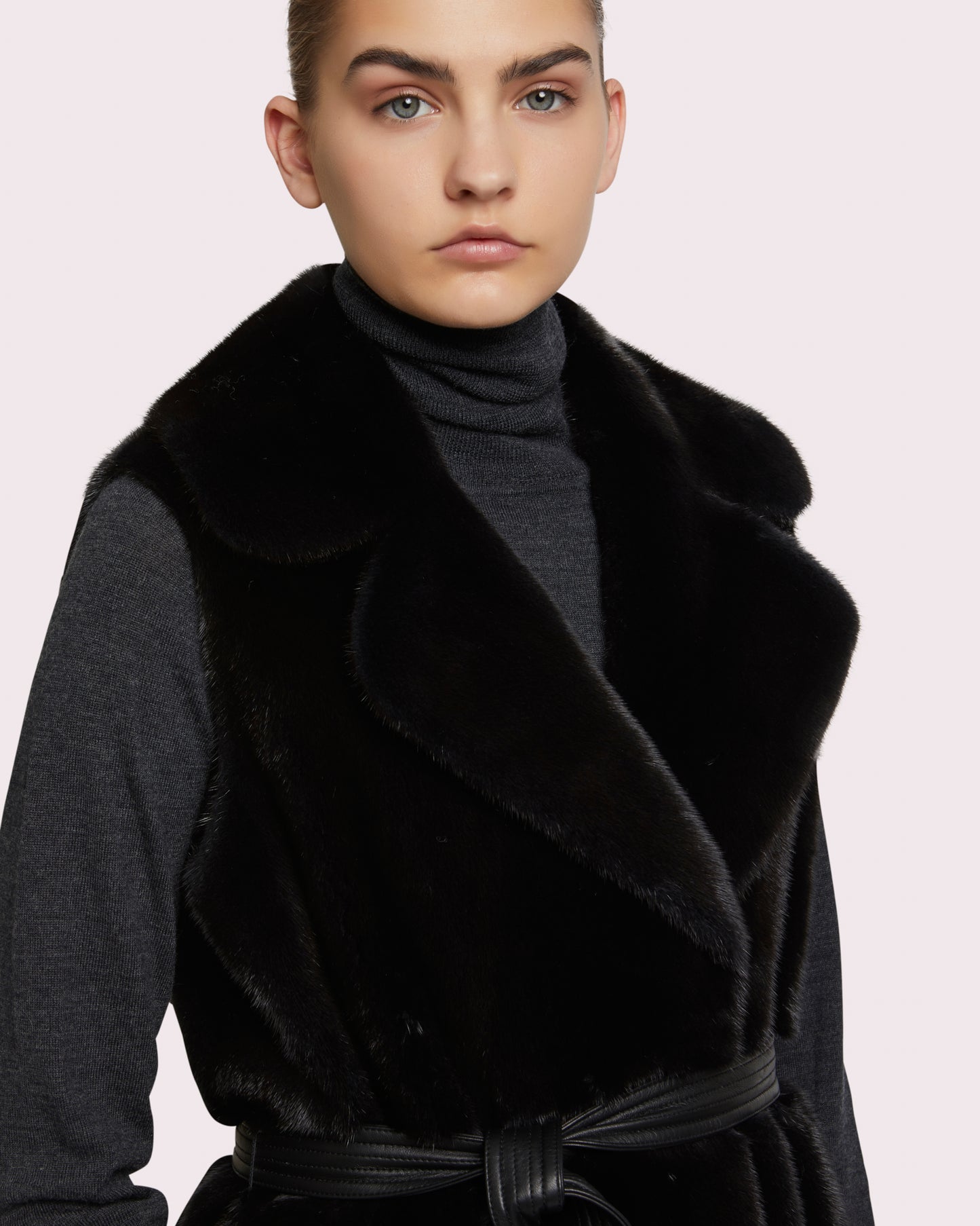 Long belted gilet in long-haired mink fur - navy -Yves Salomon